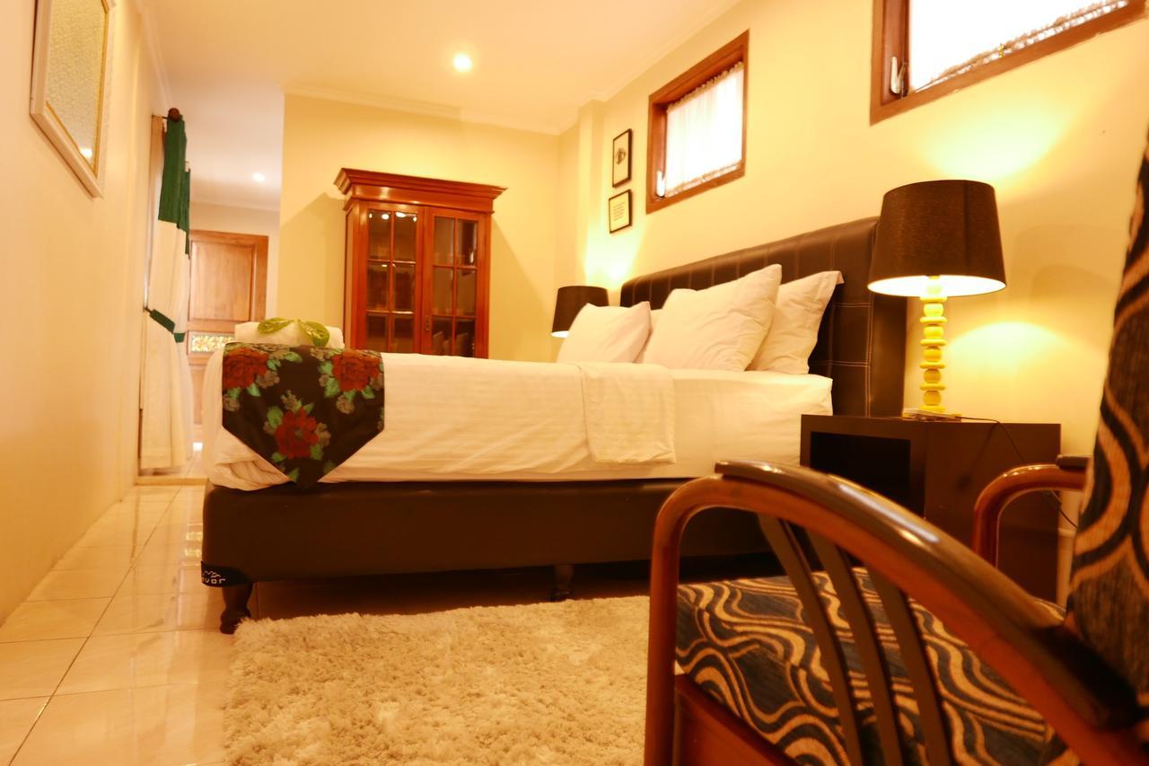 Ciwulan 36 Guest House Bandung Dış mekan fotoğraf
