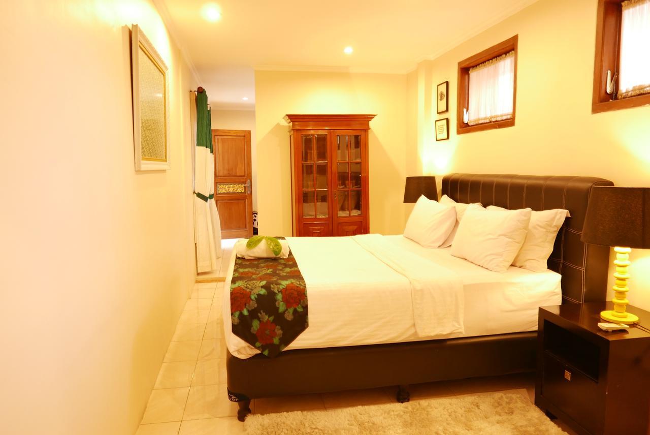 Ciwulan 36 Guest House Bandung Dış mekan fotoğraf