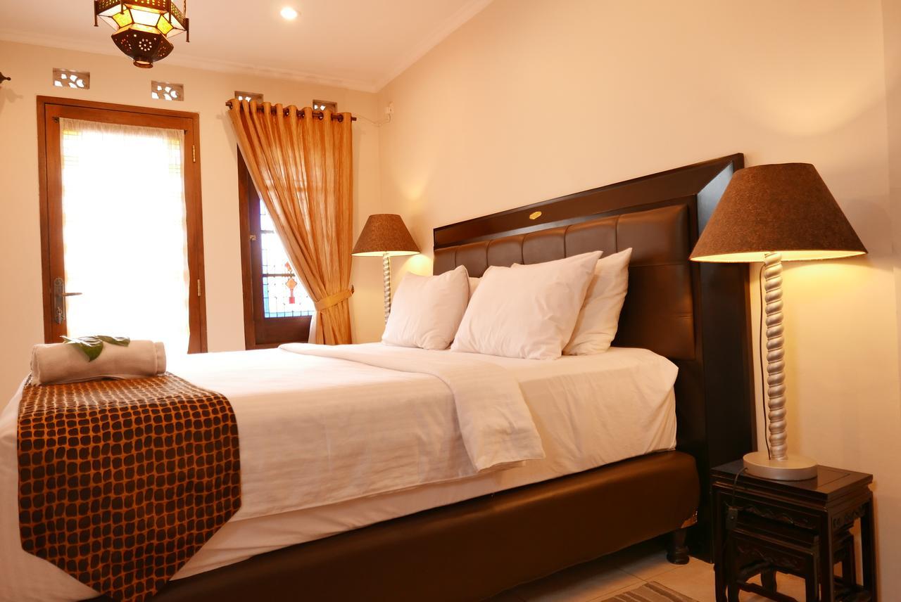 Ciwulan 36 Guest House Bandung Dış mekan fotoğraf
