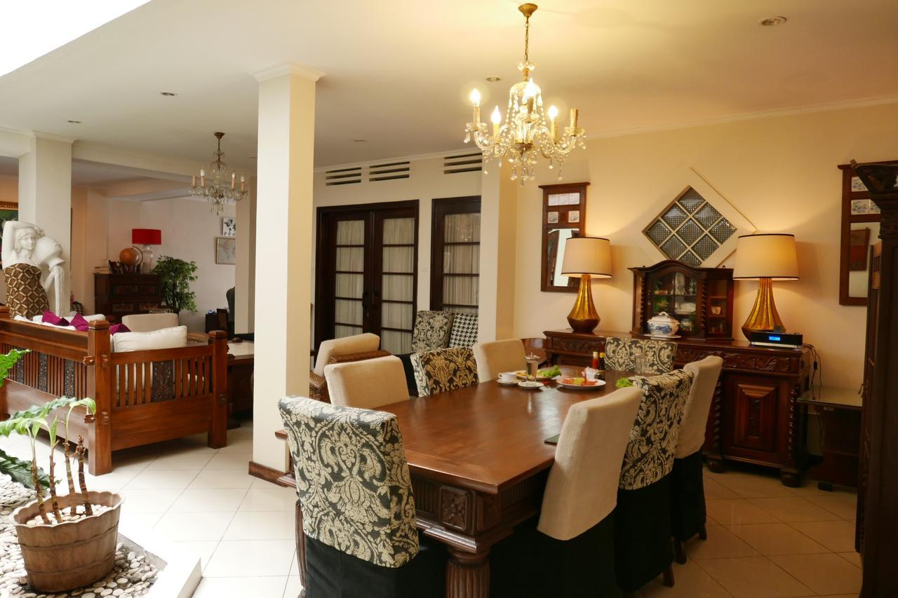 Ciwulan 36 Guest House Bandung Dış mekan fotoğraf